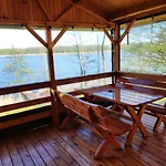 Siedlisko Nr 2 Nad Jeziorem Skarlinskim, Jezioro, Mazury, Letniskowe בית נופש *